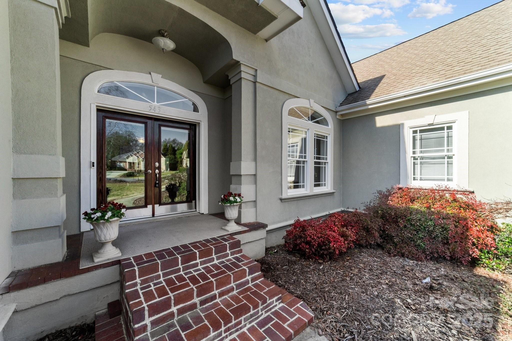 Salisbury, North Carolina, 28144, United States, 4 Bedrooms Bedrooms, ,4 BathroomsBathrooms,Residential,For Sale,1974637