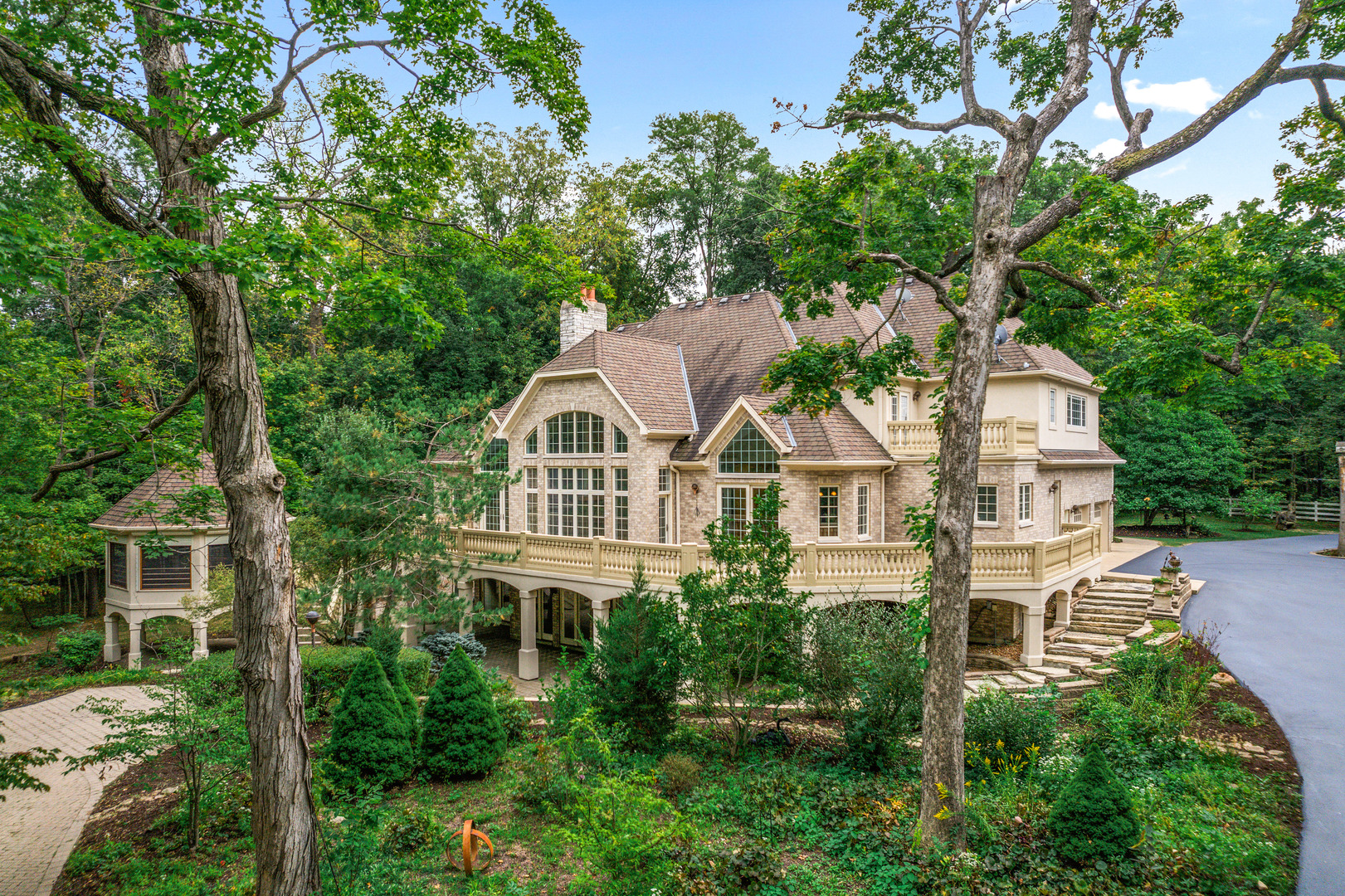 Oswego, Illinois, 60543, United States, 5 Bedrooms Bedrooms, ,7 BathroomsBathrooms,Residential,For Sale,2005370