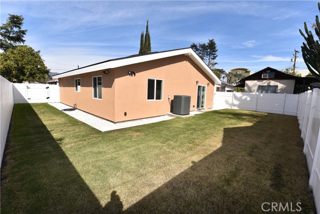 Baldwin Park, California, 91706, United States, 3 Bedrooms Bedrooms, ,1 BathroomBathrooms,Residential,For Sale,1935804