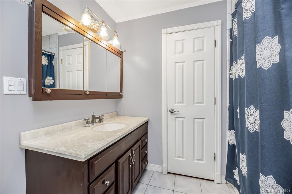 Putnam Valley, New York, 10579, United States, 3 Bedrooms Bedrooms, ,2 BathroomsBathrooms,Residential,For Sale,1974452