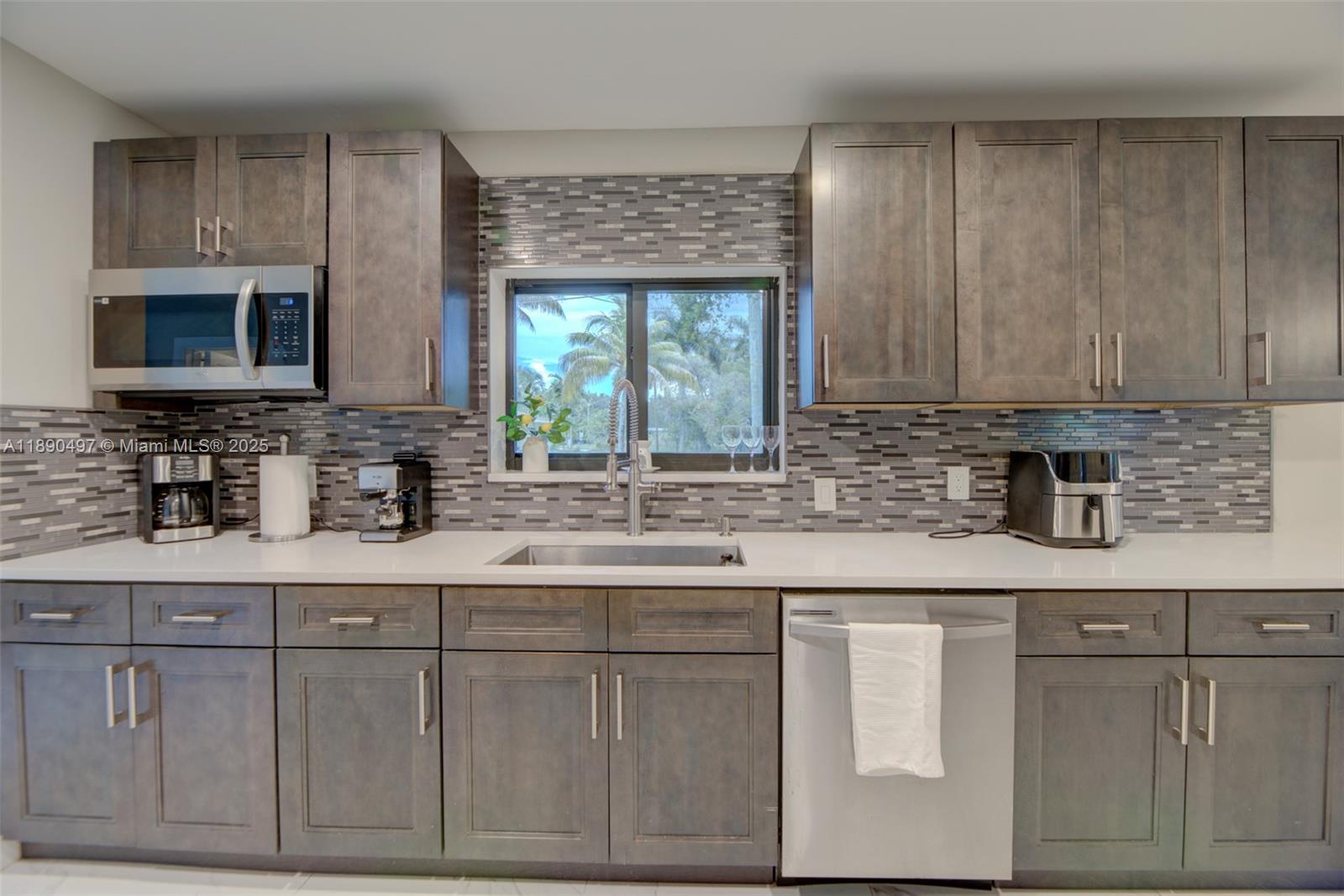 Miami, Florida, 33161, United States, 3 Bedrooms Bedrooms, ,3 BathroomsBathrooms,Residential,For Sale,1983774