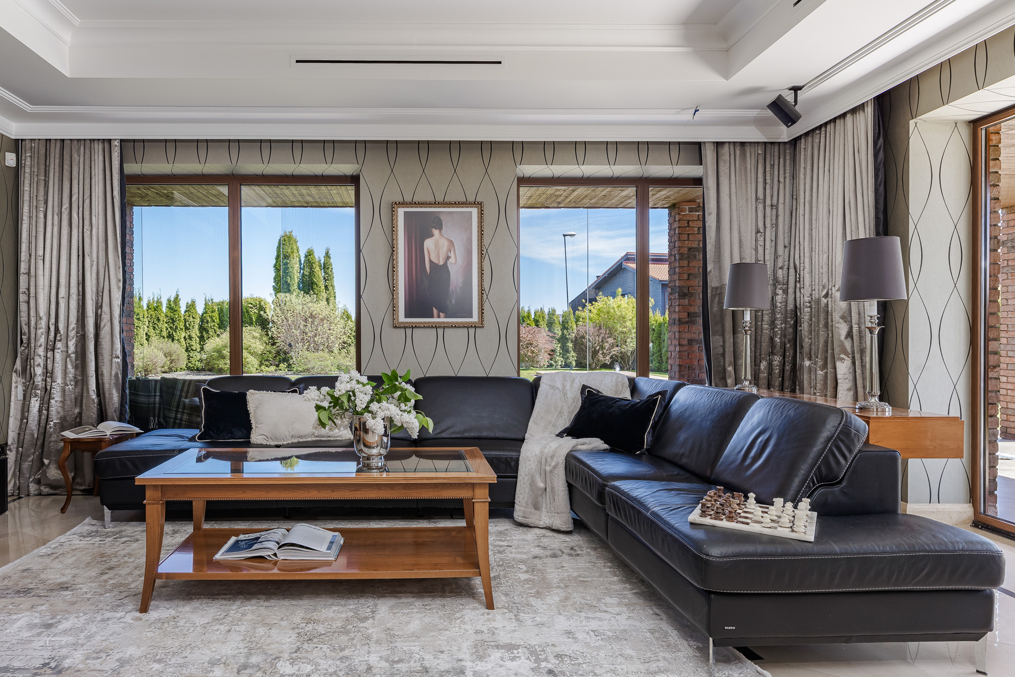  Exclusive private residence surrounded by golf courses - 物件實景