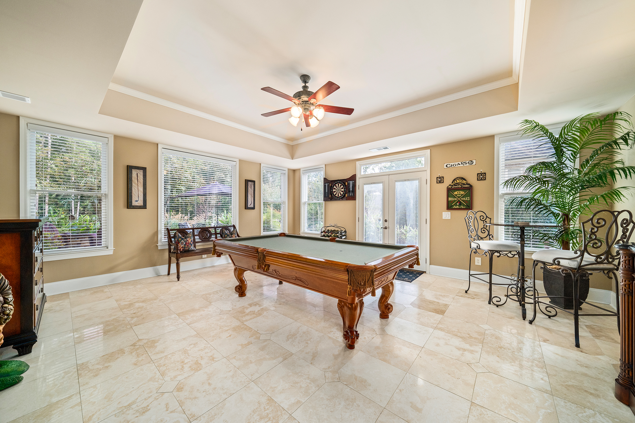  Expansive Living in the Heart of Fieldstone Farms - 物件實景