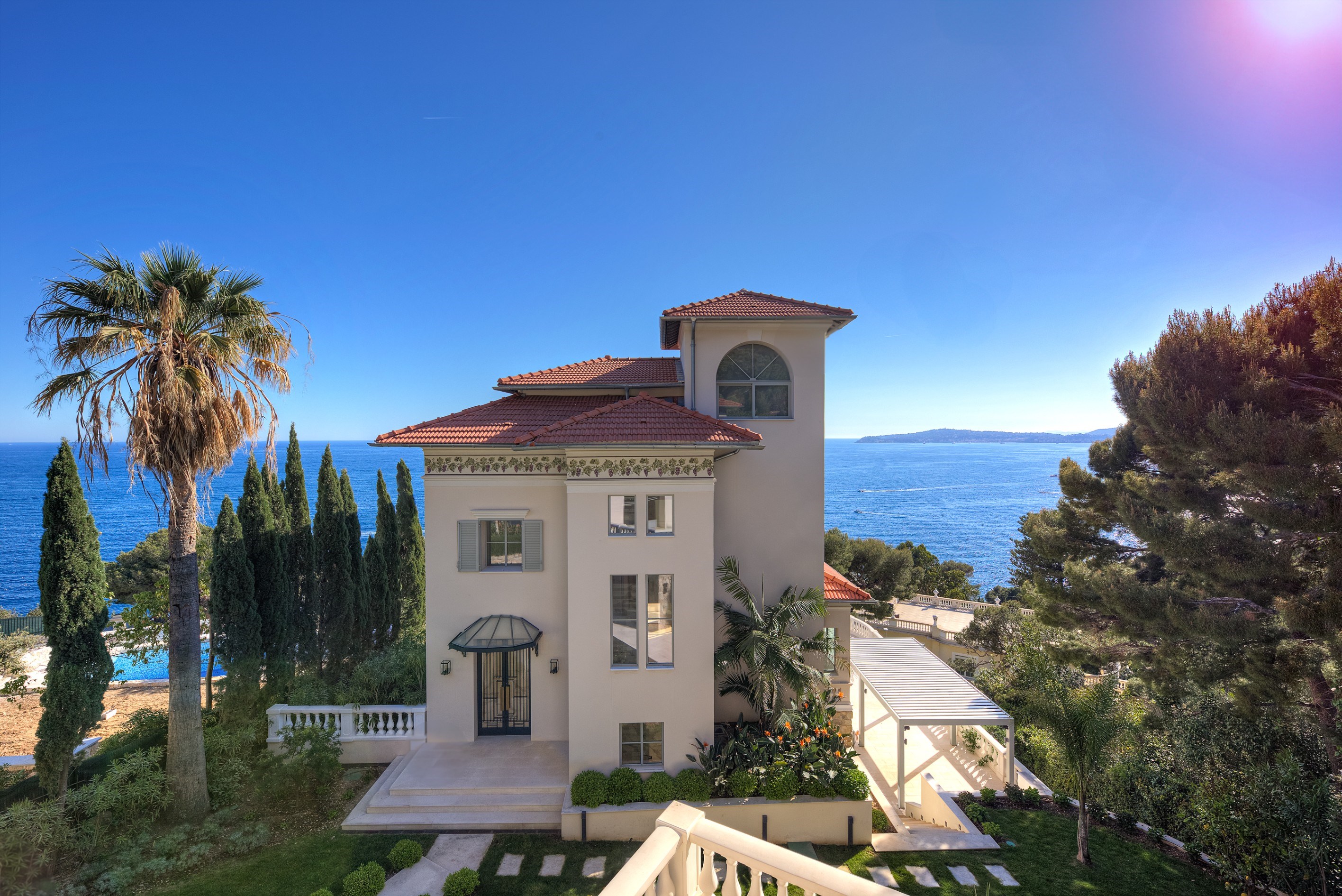  Cap d’Ail luxury estate with two Belle Époque villas, sea views, pool and welln… - 物件實景