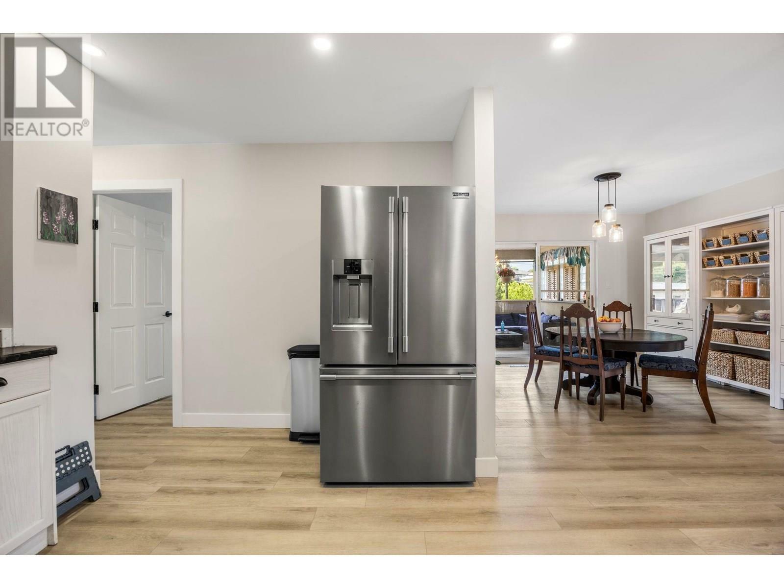 PENTICTON, British Columbia, V2A 1A7, CA, 6 Bedrooms Bedrooms, ,4 BathroomsBathrooms,Residential,For Sale,1859946