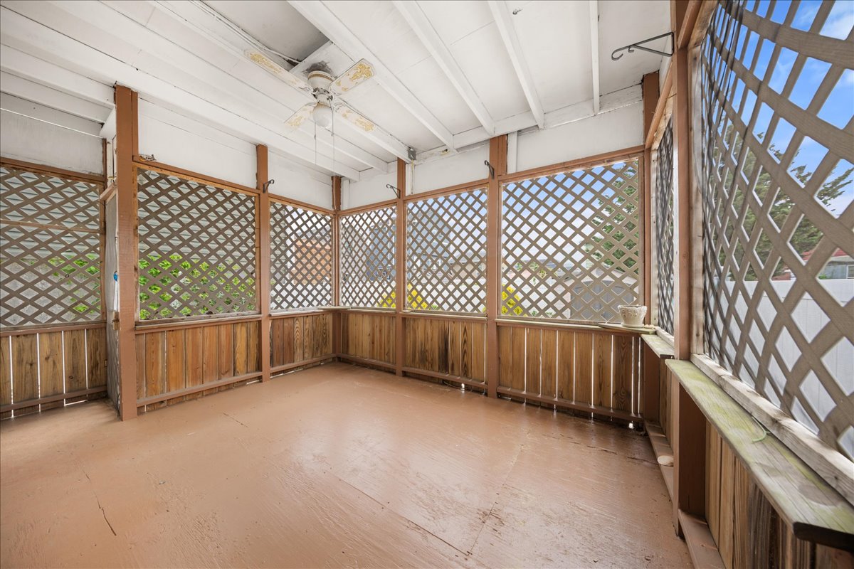 Broad Channel, New York, 11693, United States, 3 Bedrooms Bedrooms, ,2 BathroomsBathrooms,Residential,For Sale,1936968