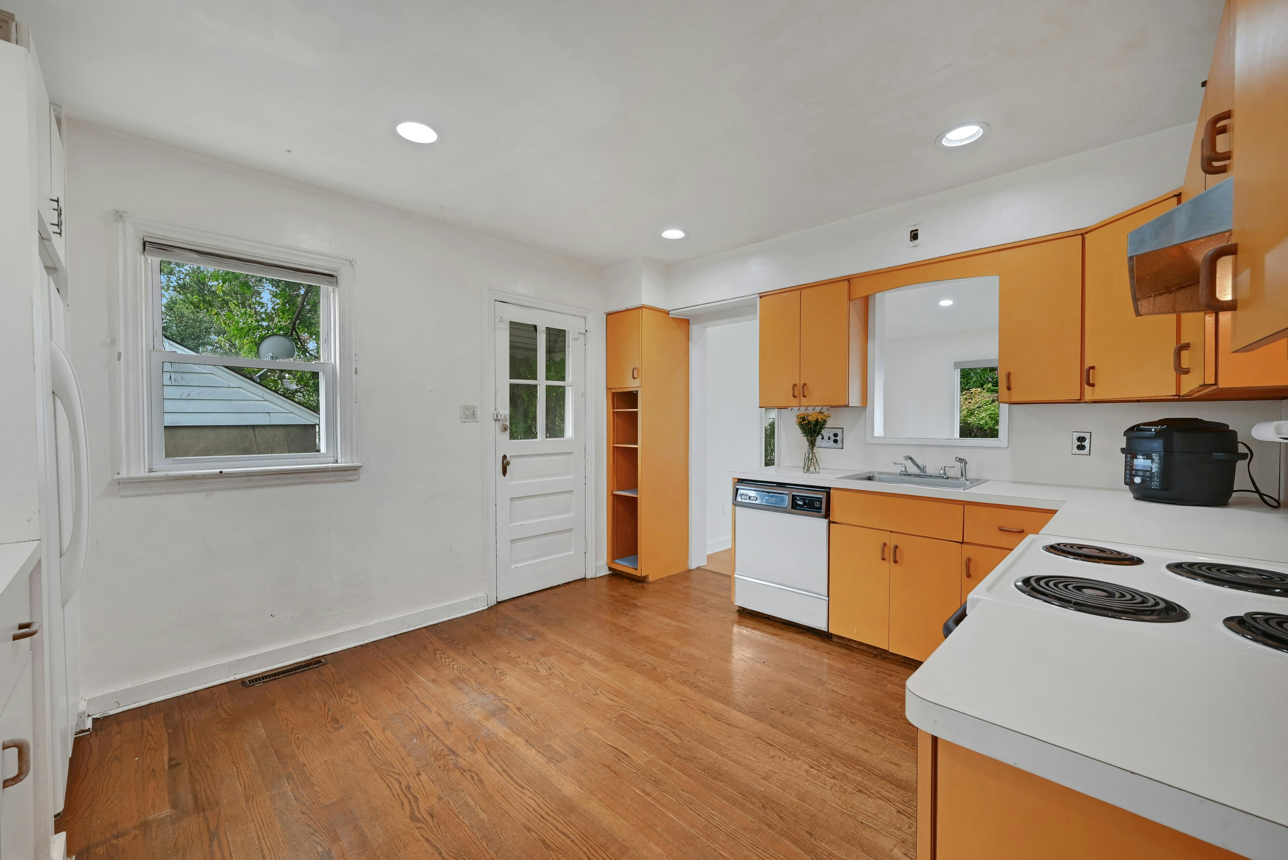  11 Pine Street, Hackensack, NJ 07601 - 物件實景