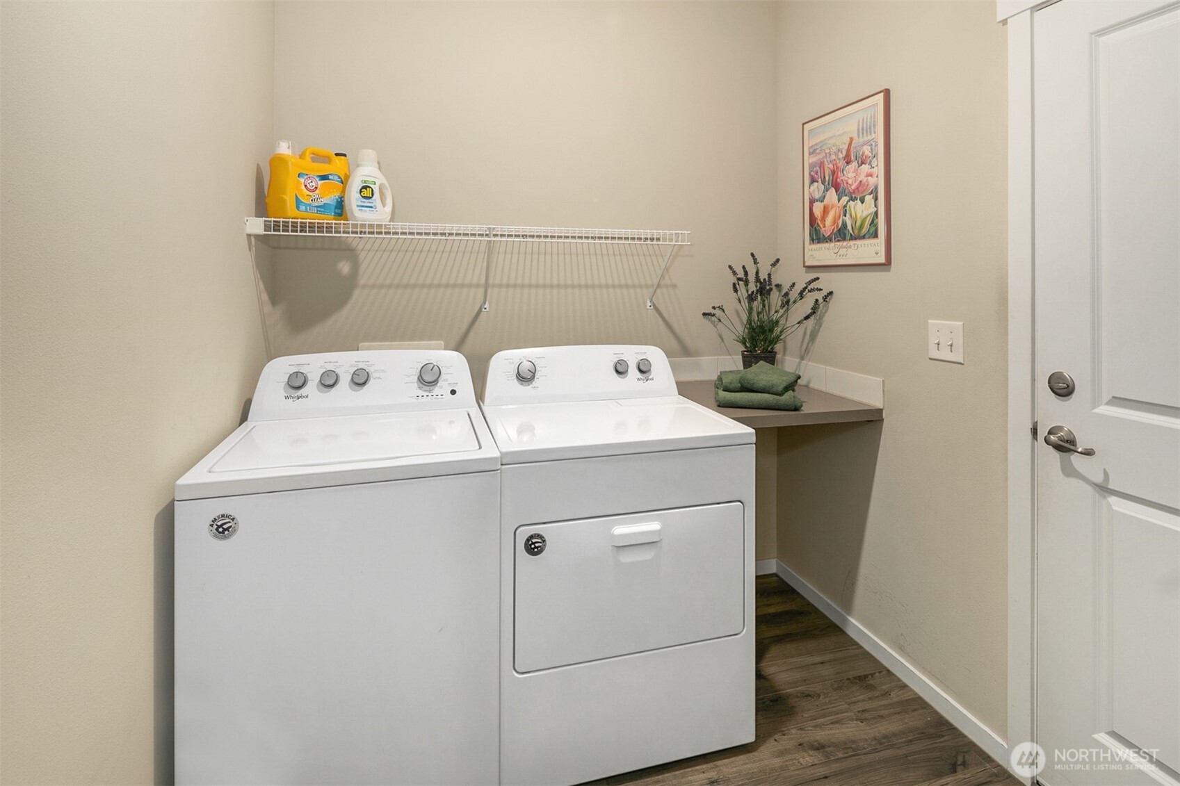 Cle Elum, Washington, 98922, United States, 3 Bedrooms Bedrooms, ,1 BathroomBathrooms,Residential,For Sale,1917547