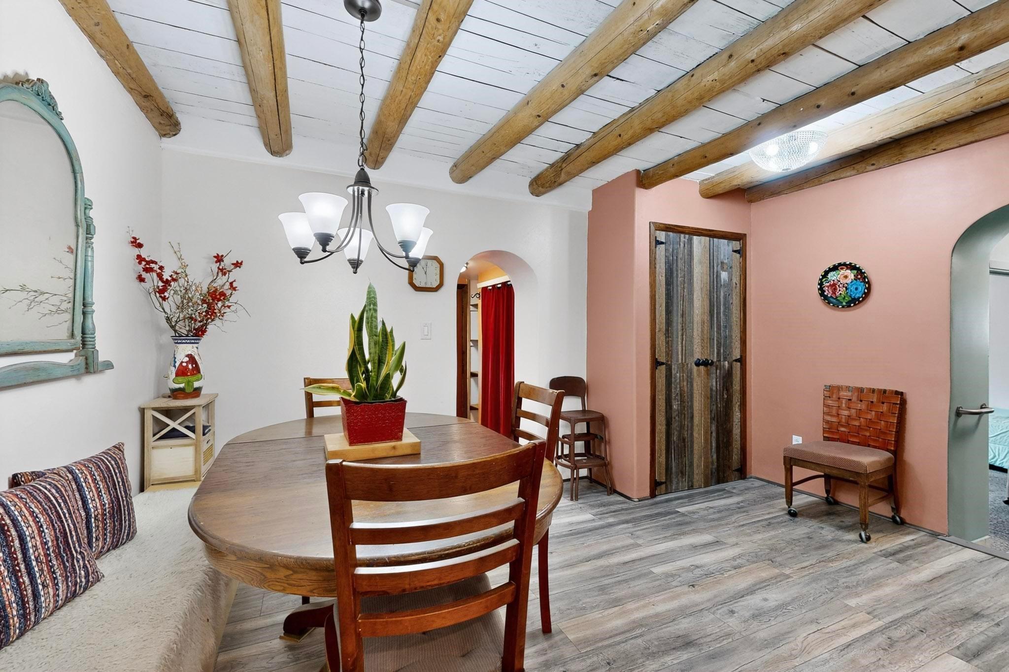 Santa Fe, New Mexico, 87505, United States, 3 Bedrooms Bedrooms, ,2 BathroomsBathrooms,Residential,For Sale,1971309