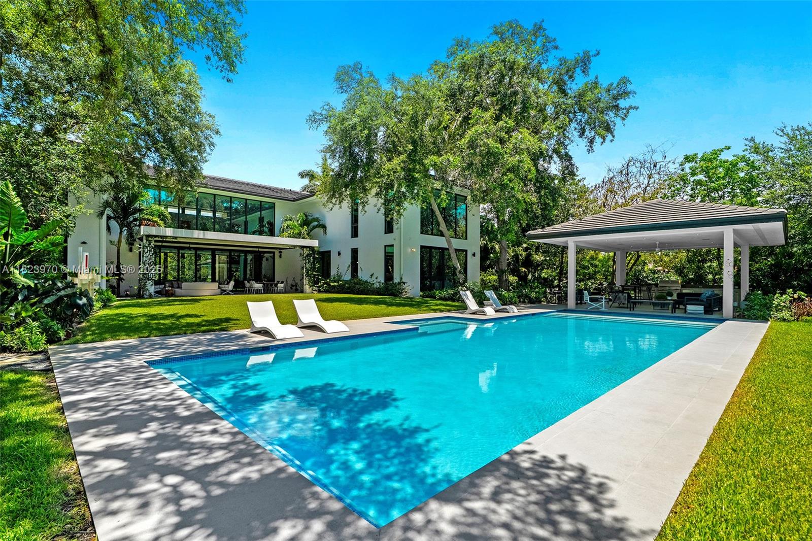 Pinecrest, Florida, 33156, United States, 7 Bedrooms Bedrooms, ,9 BathroomsBathrooms,Residential,For Sale,1885152