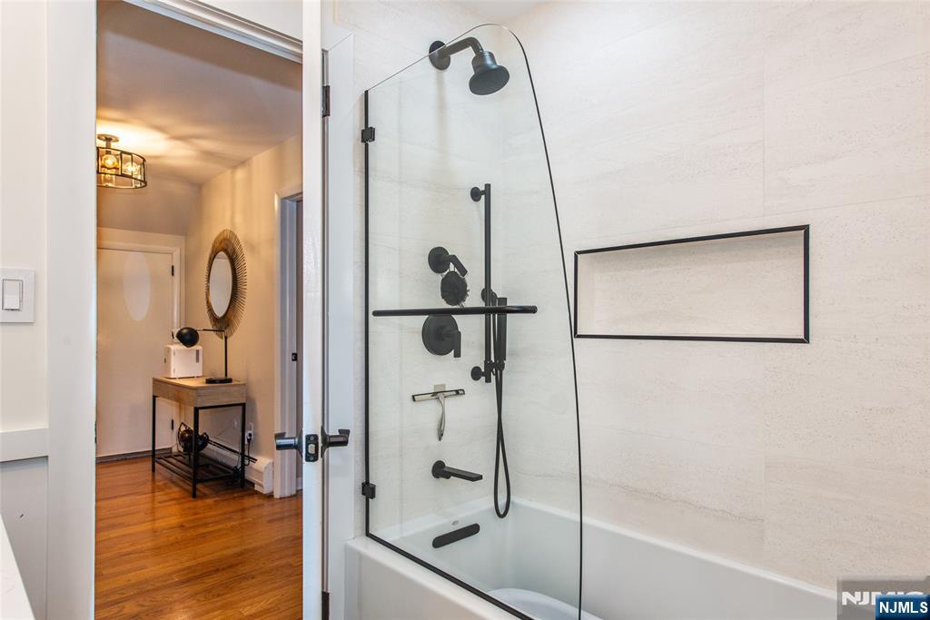 Elmwood Park, New Jersey, 07407, United States, 3 Bedrooms Bedrooms, ,3 BathroomsBathrooms,Residential,For Sale,1941820
