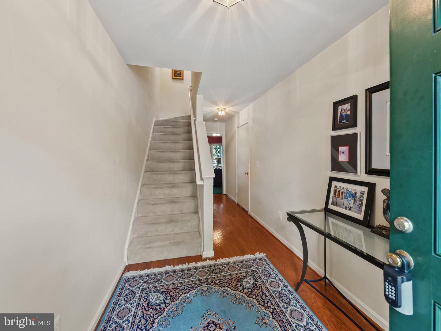Reston, Virginia, 20190, United States, 3 Bedrooms Bedrooms, ,4 BathroomsBathrooms,Residential,For Sale,1901869