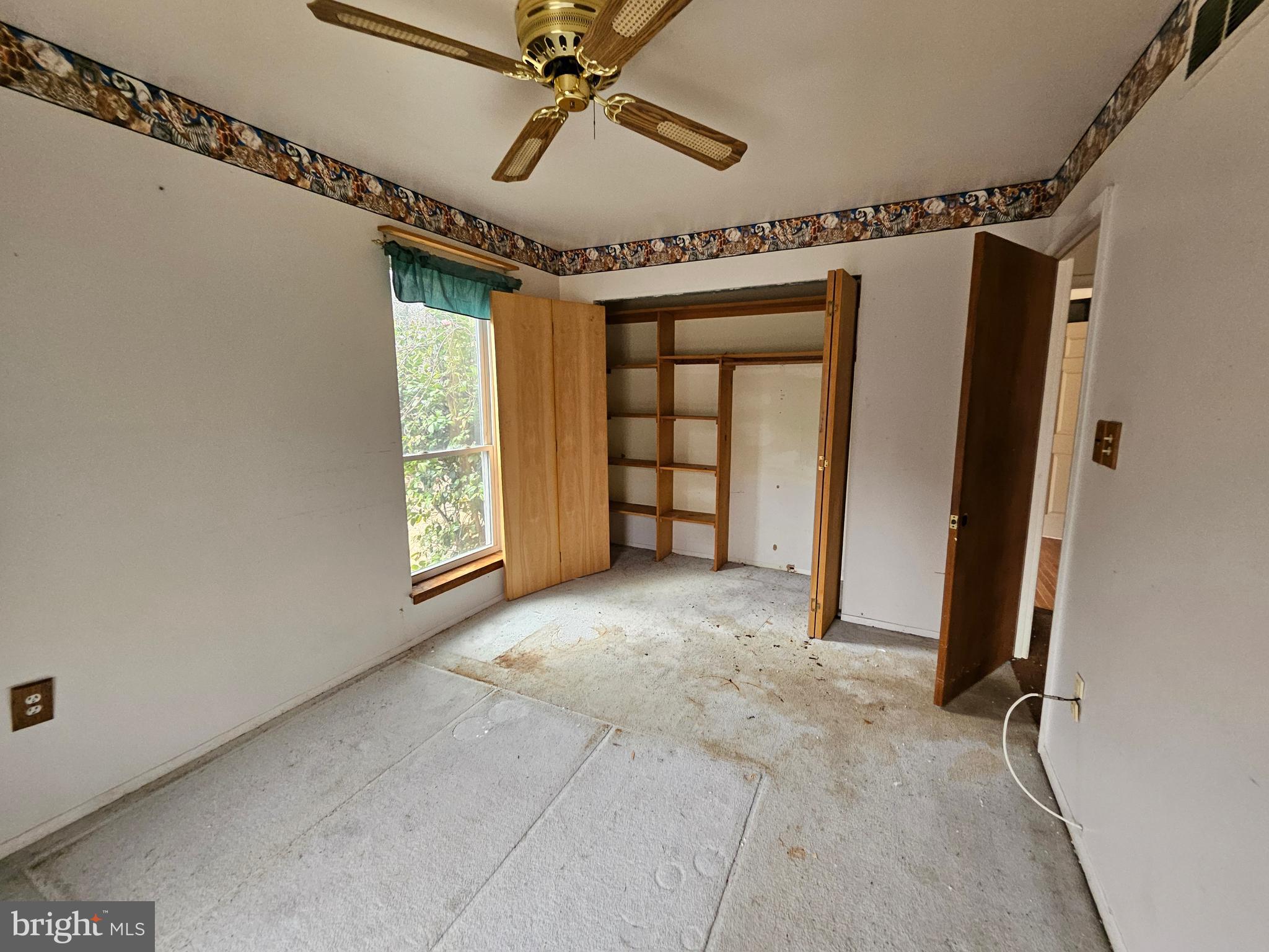 Millersville, Maryland, 21108, United States, 5 Bedrooms Bedrooms, ,3 BathroomsBathrooms,Residential,For Sale,1881579