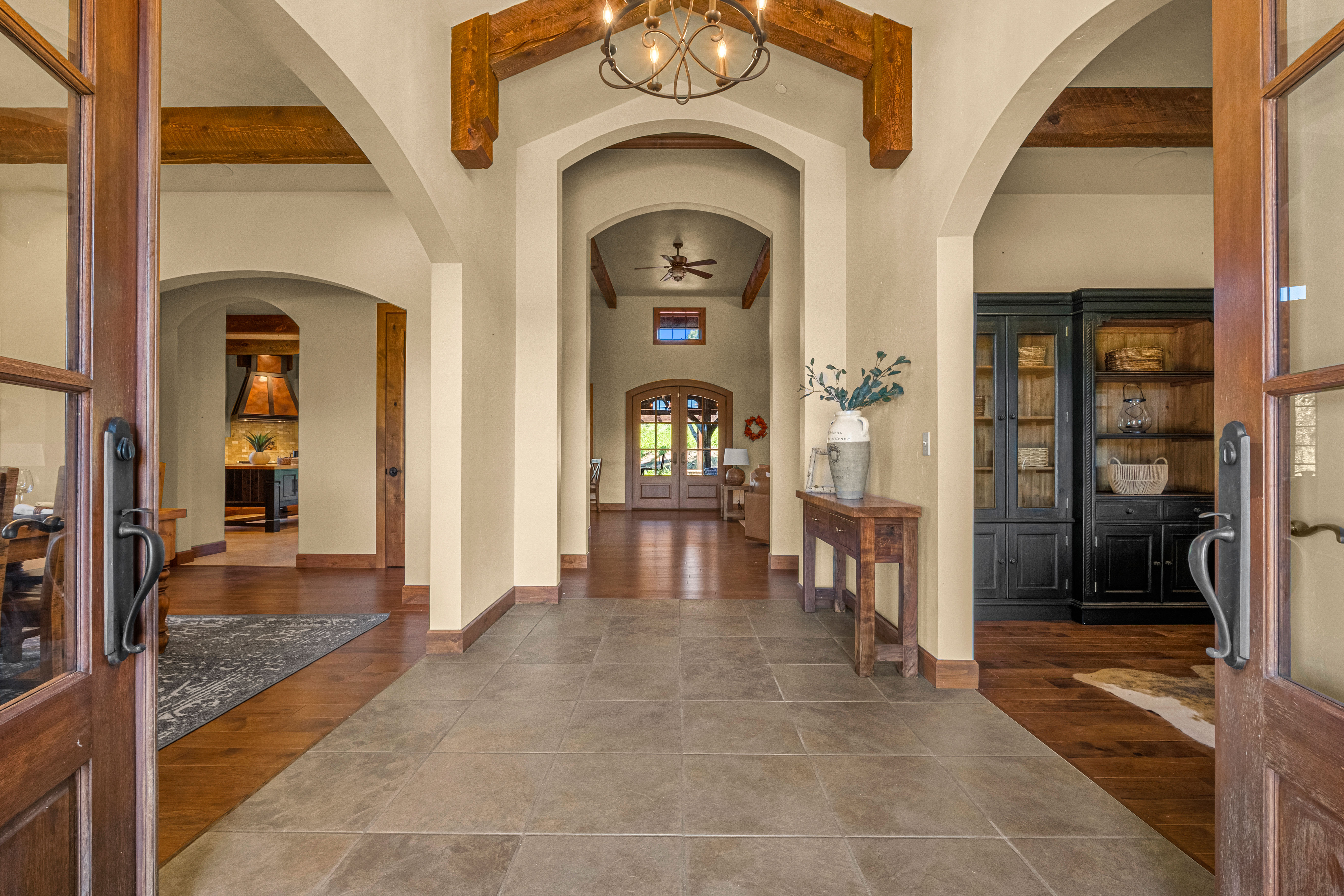  7330 Perry Creek Road, Somerset, CA 95684 - 物件實景