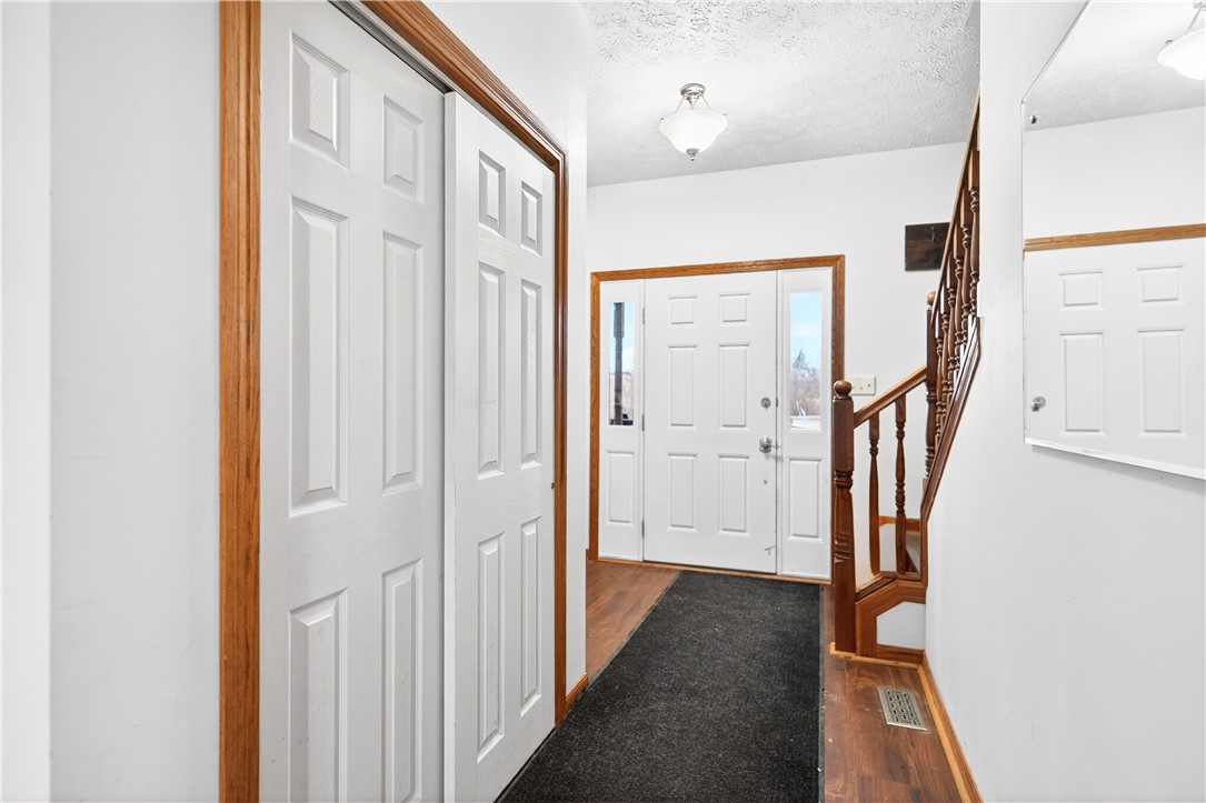 West Alexander, Pennsylvania, 15376, United States, 4 Bedrooms Bedrooms, ,3 BathroomsBathrooms,Residential,For Sale,2018318