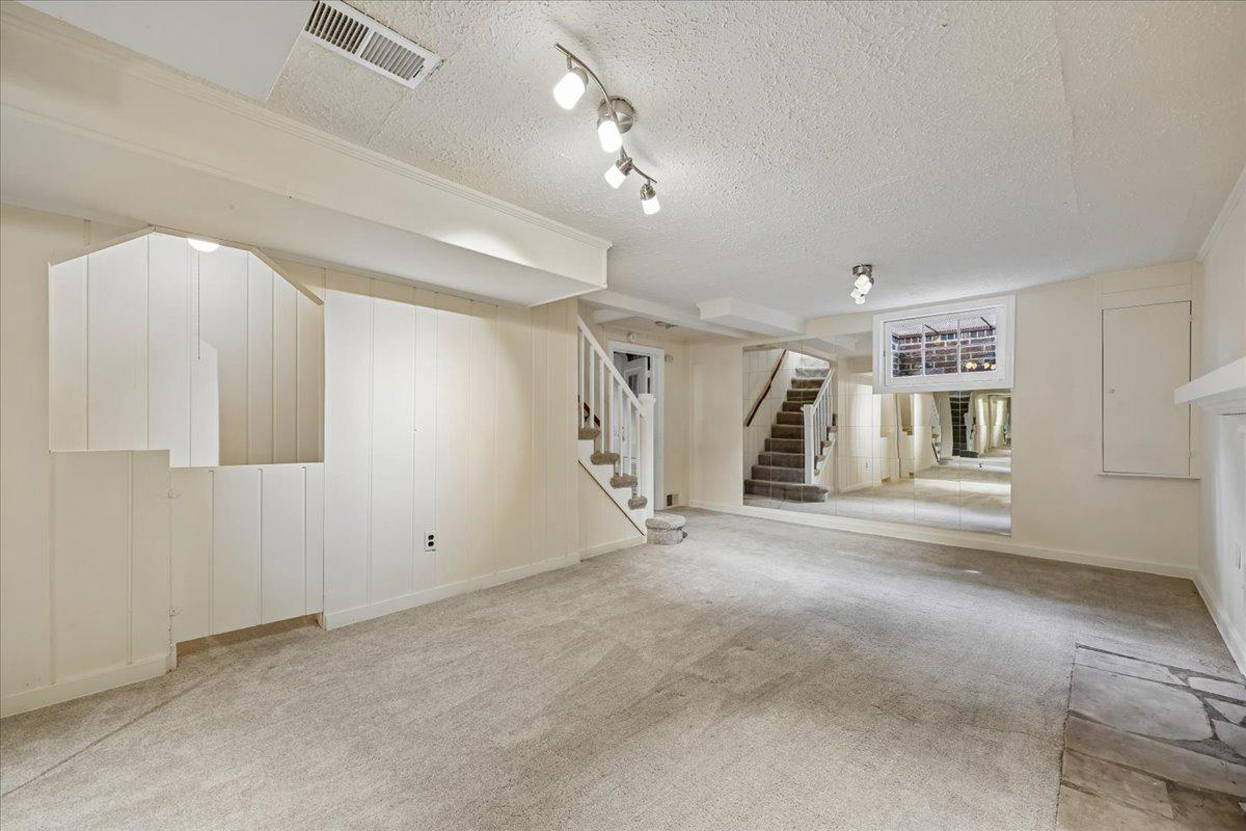  5805 Roosevelt Street, Bethesda, MD, 20817 - 物件實景