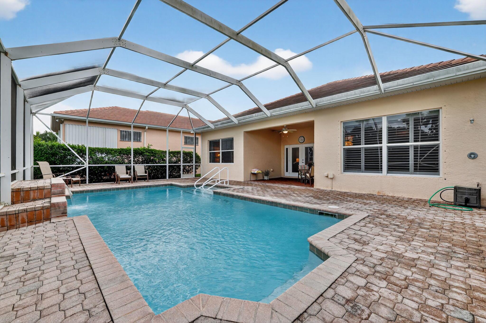 Fort Pierce, Florida, 34949, United States, 2 Bedrooms Bedrooms, ,2 BathroomsBathrooms,Residential,For Sale,1989196