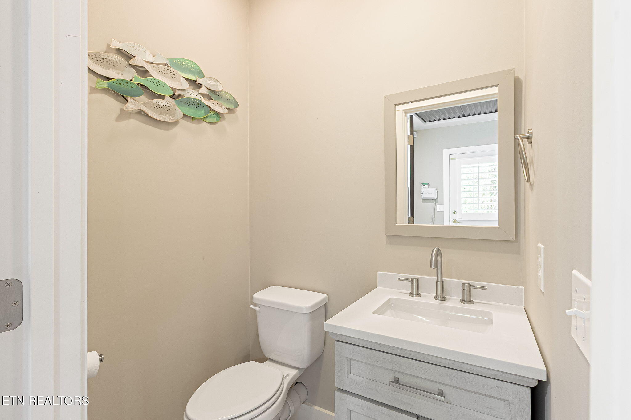 Spring City, Tennessee, 37381, United States, 3 Bedrooms Bedrooms, ,5 BathroomsBathrooms,Residential,For Sale,1900794