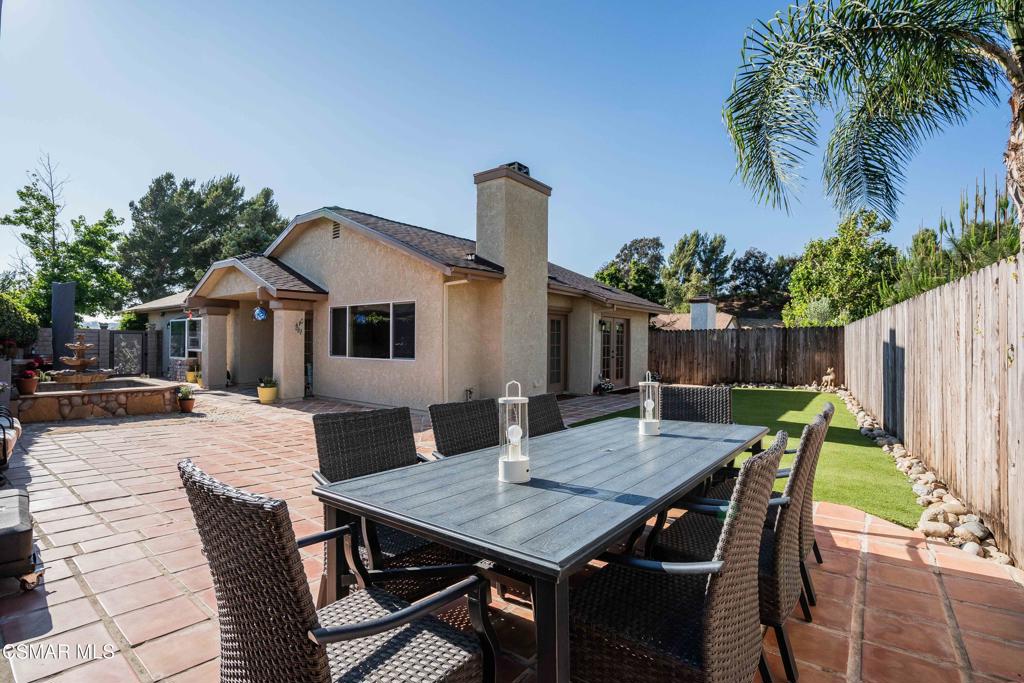 Moorpark, California, 93021, United States, 2 Bedrooms Bedrooms, ,2 BathroomsBathrooms,Residential,For Sale,1935998