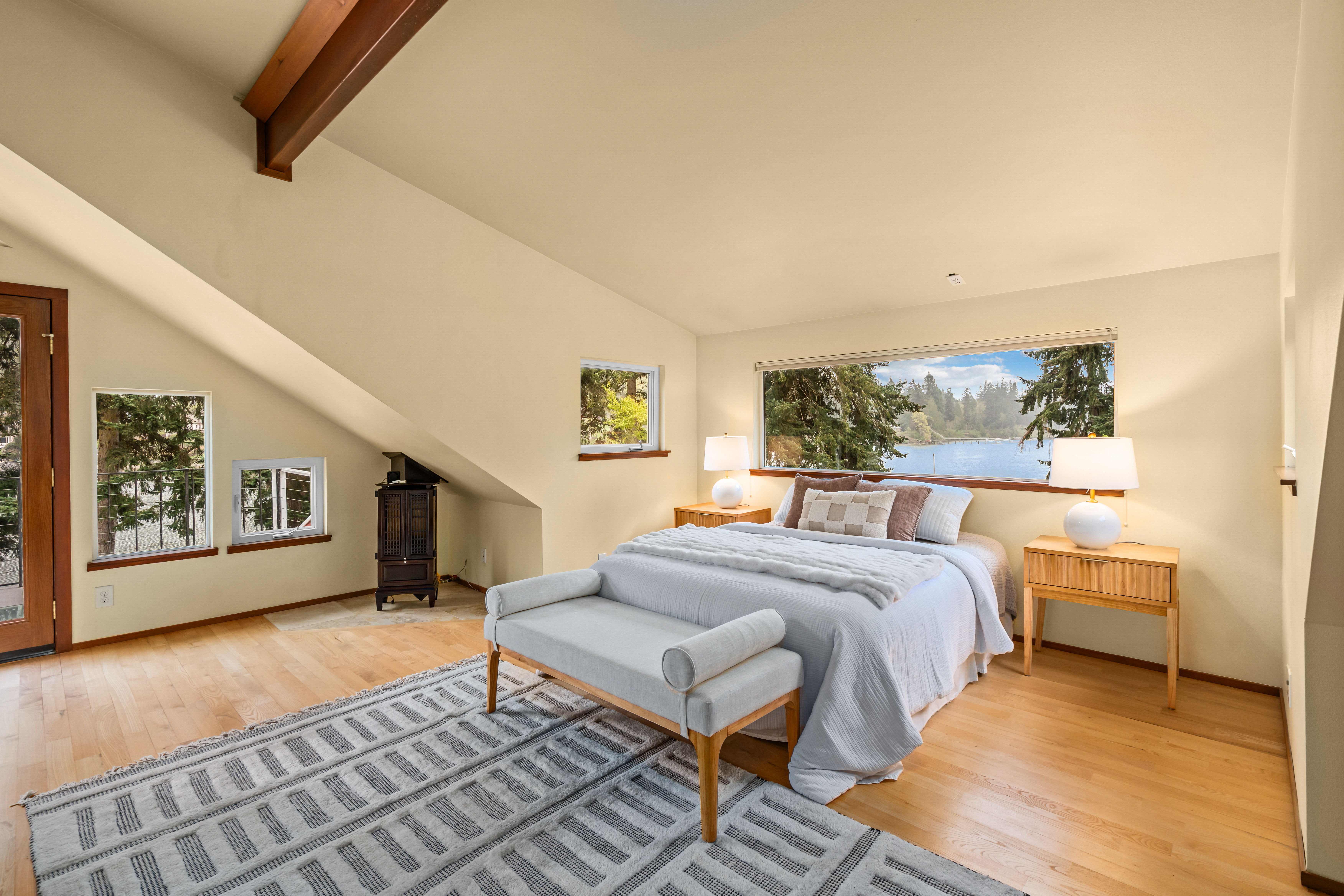  6810 NE Wood Bay Lane, Poulsbo, WA 98370 - 物件實景