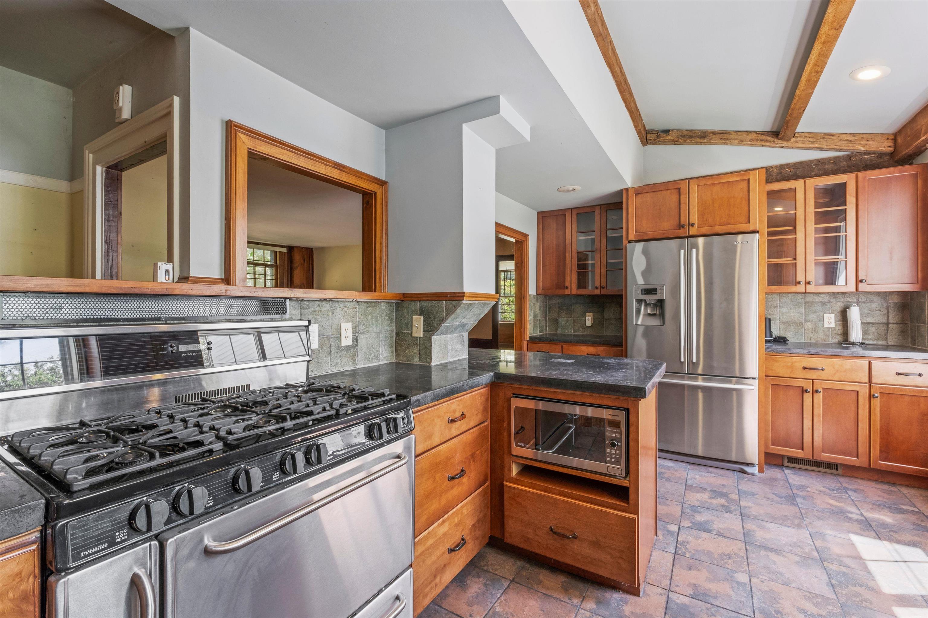 Warner, New Hampshire, 03278, United States, 3 Bedrooms Bedrooms, ,3 BathroomsBathrooms,Residential,For Sale,1912290