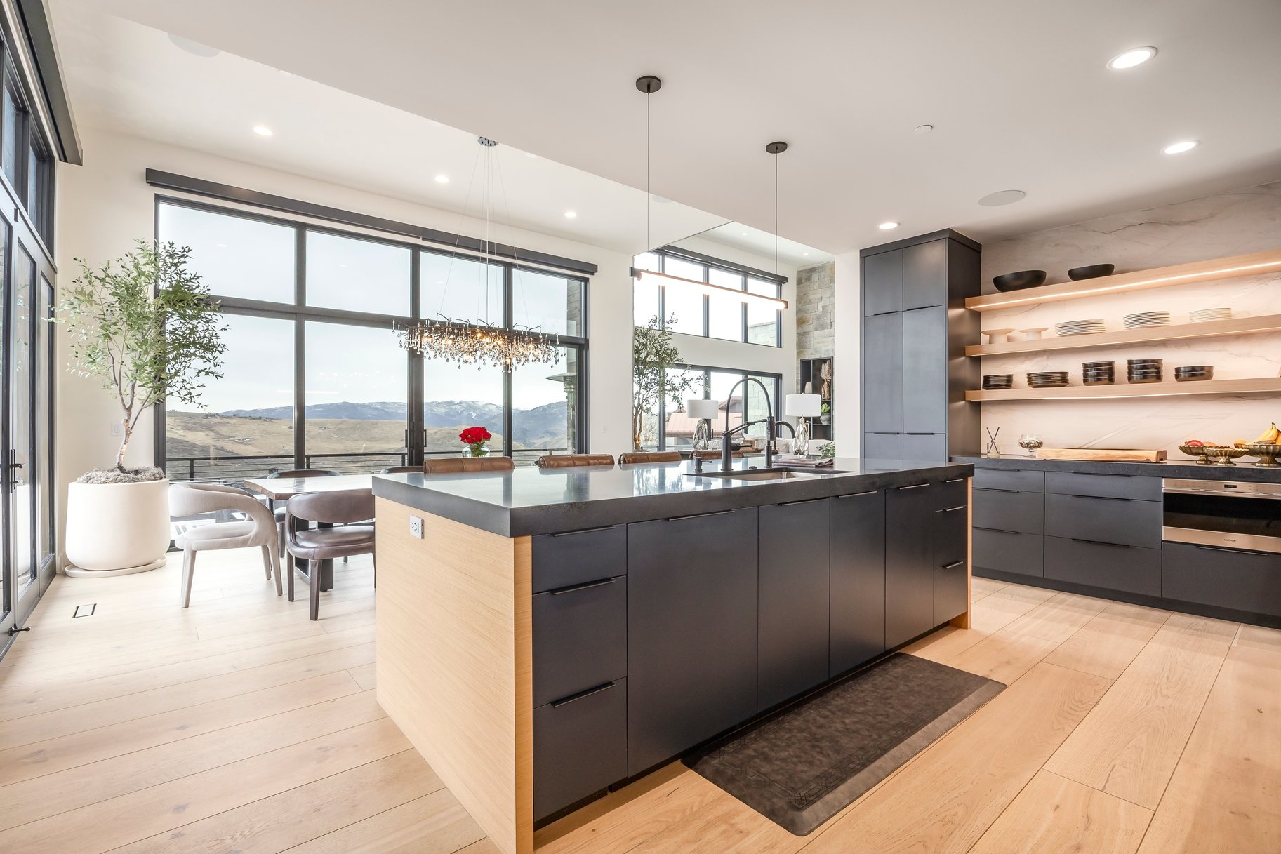  Mountain Modern Multigenerational Home in Promontory – Golf Membership Available - 物件實景