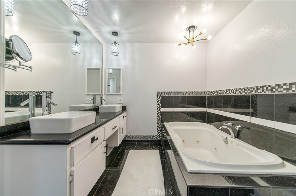 Diamond Bar, California, 91765, United States, 4 Bedrooms Bedrooms, ,3 BathroomsBathrooms,Residential,For Sale,2007497