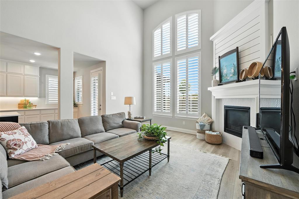 Fort Worth, Texas, 76123, United States, 4 Bedrooms Bedrooms, ,3 BathroomsBathrooms,Residential,For Sale,1932025