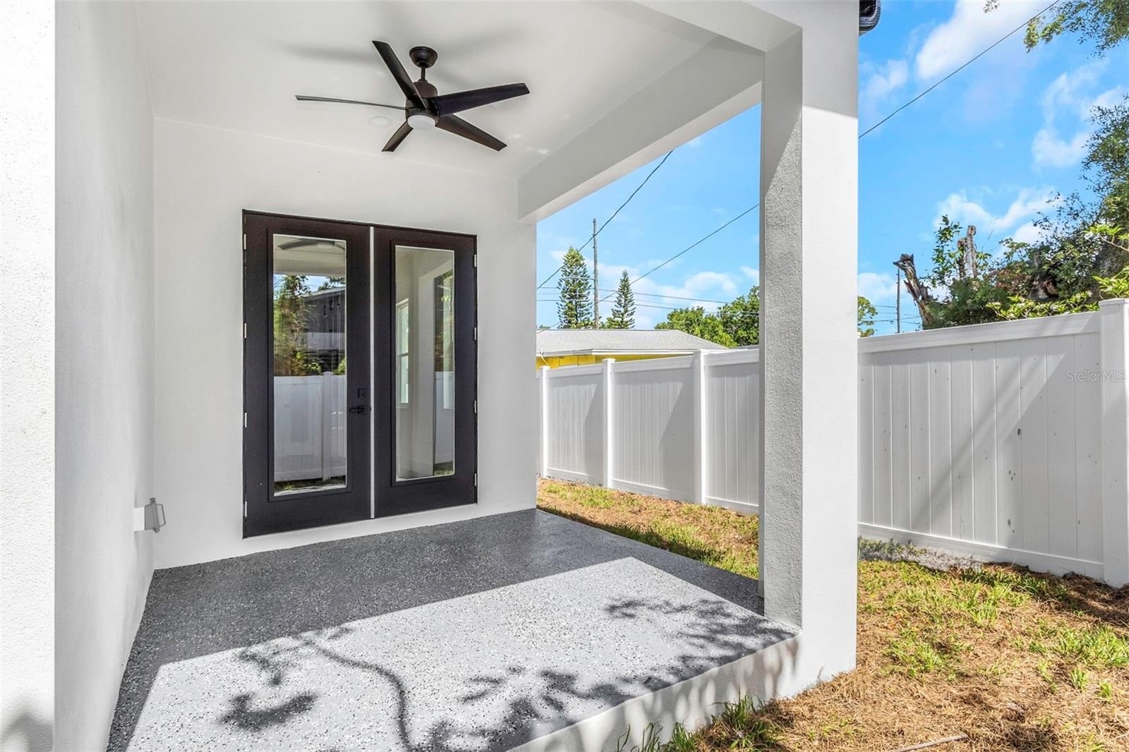 ST PETERSBURG, Florida, 33714, United States, 4 Bedrooms Bedrooms, ,3 BathroomsBathrooms,Residential,For Sale,2022051
