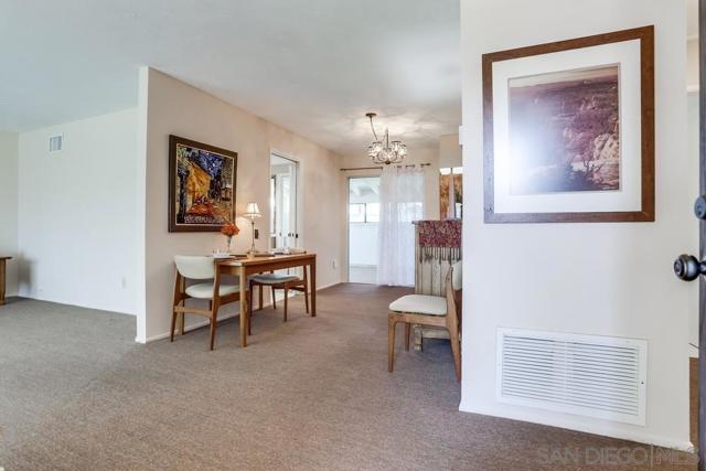 San Diego, California, 92128, United States, 2 Bedrooms Bedrooms, ,2 BathroomsBathrooms,Residential,For Sale,1937769