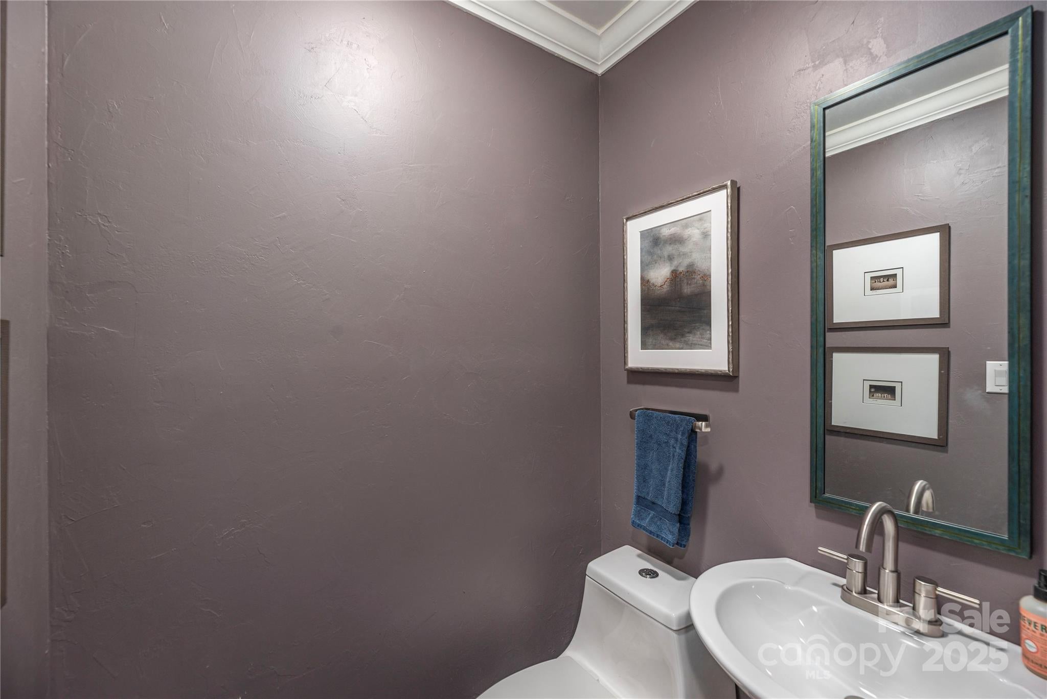 Asheville, North Carolina, 28804, United States, 3 Bedrooms Bedrooms, ,3 BathroomsBathrooms,Residential,For Sale,1905556