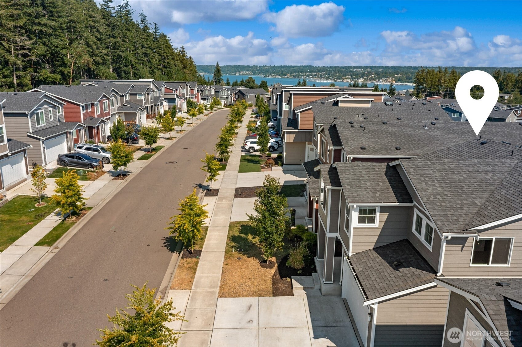 Bremerton, Washington, 98312, United States, 5 Bedrooms Bedrooms, ,2 BathroomsBathrooms,Residential,For Sale,1900860