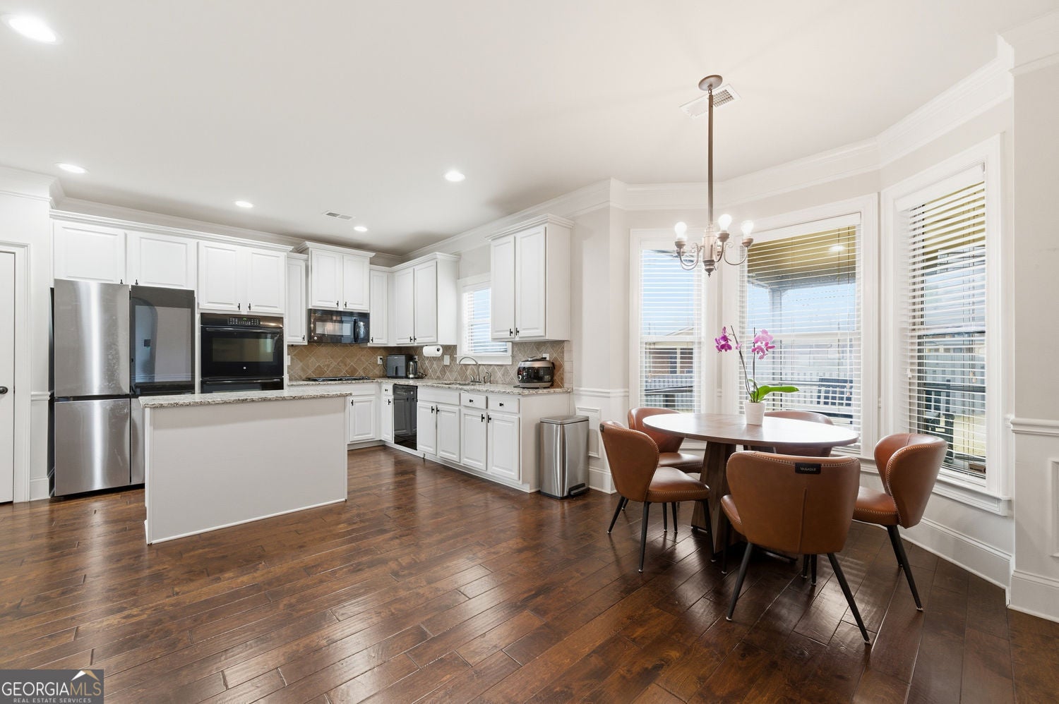 Flowery Branch, Georgia, 30542, United States, 4 Bedrooms Bedrooms, ,3 BathroomsBathrooms,Residential,For Sale,2015767