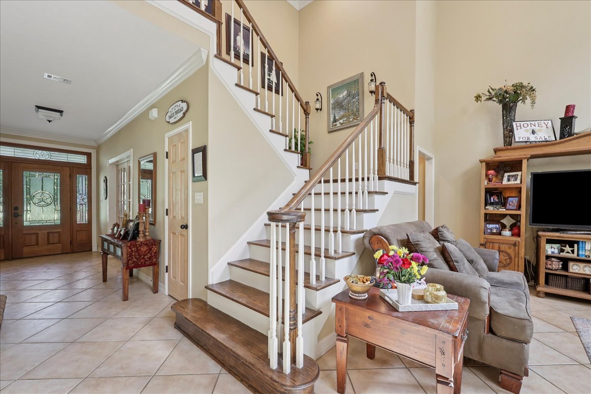 Kountze, Texas, 77625, United States, 5 Bedrooms Bedrooms, ,4 BathroomsBathrooms,Residential,For Sale,1903707
