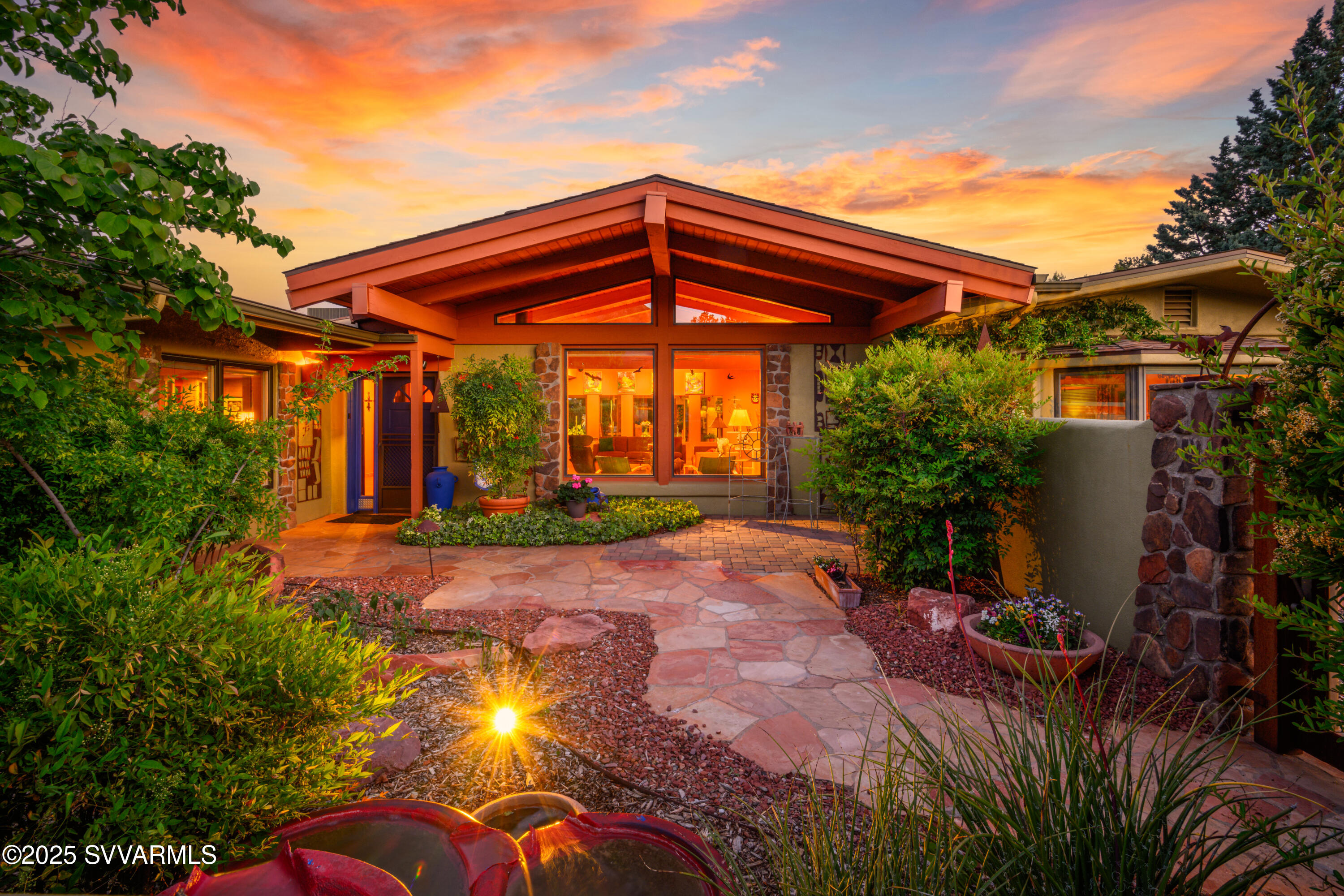 Sedona, Arizona, 86336, United States, 5 Bedrooms Bedrooms, ,4 BathroomsBathrooms,Residential,For Sale,1826658