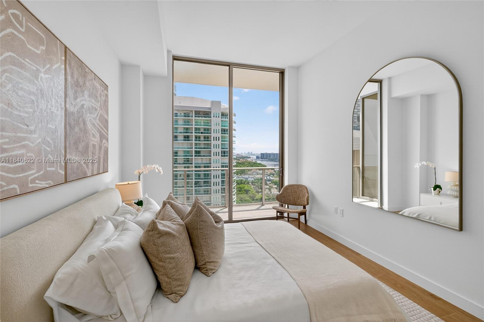 Miami, Florida, 33133, United States, 4 Bedrooms Bedrooms, ,4 BathroomsBathrooms,Residential,For Sale,1898315