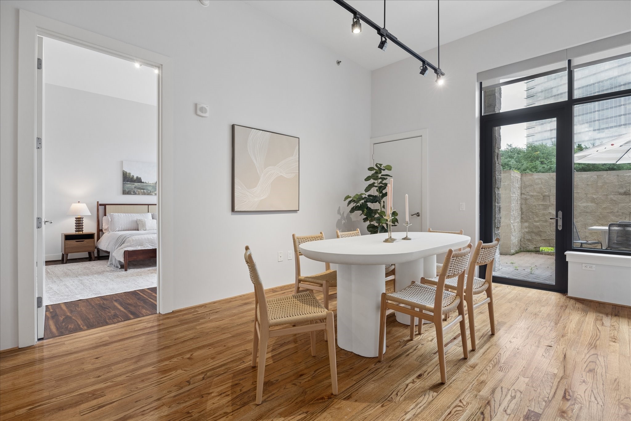 5005 Hidalgo Street #210 - 物件實景