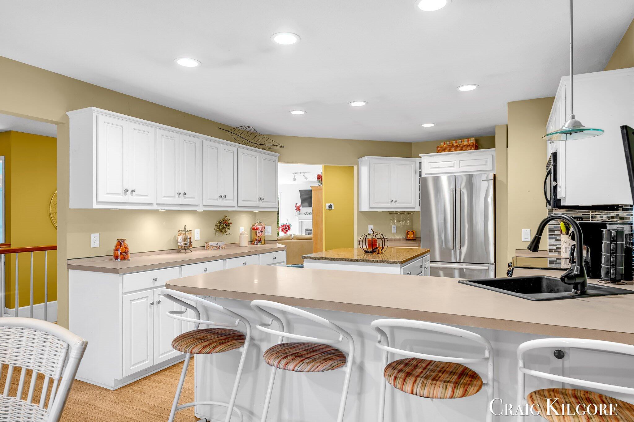 Spring Lake, Michigan, 49456, United States, 2 Bedrooms Bedrooms, ,3 BathroomsBathrooms,Residential,For Sale,2003157