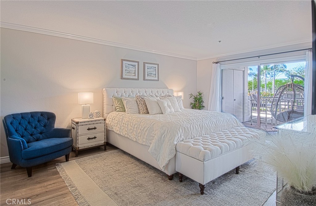 Newport Beach, California, 92663, United States, 1 Bedroom Bedrooms, ,1 BathroomBathrooms,Residential,For Sale,1990291