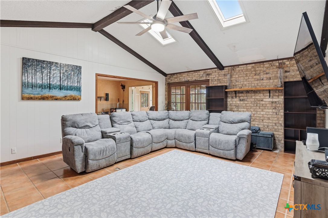 New Braunfels, Texas, 78130, United States, 3 Bedrooms Bedrooms, ,2 BathroomsBathrooms,Residential,For Sale,2049133