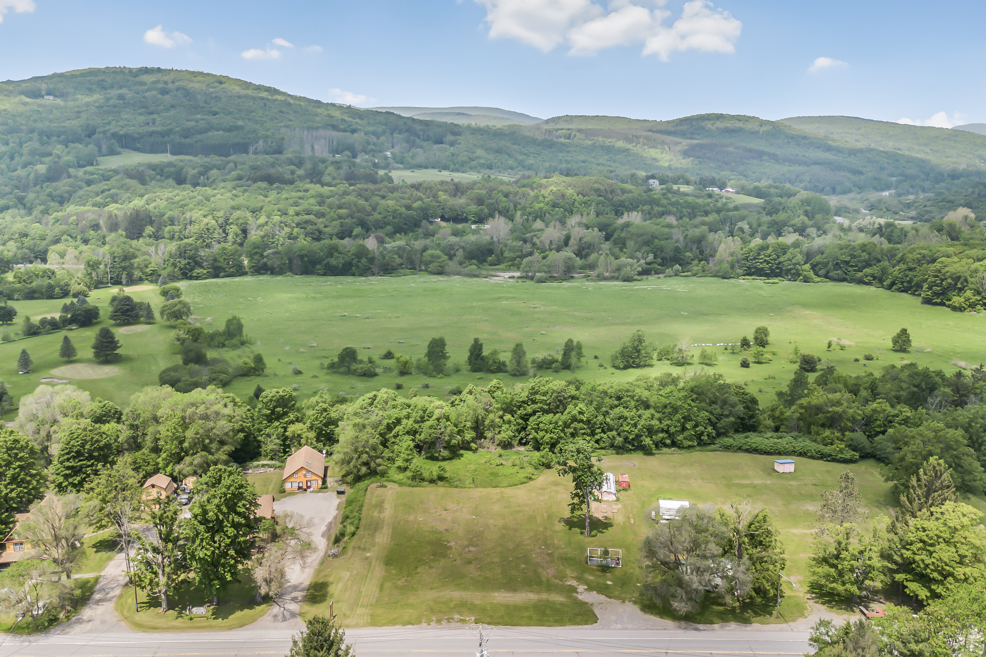 Arkville, New York, 12406, United States, 17 Bedrooms Bedrooms, ,10 BathroomsBathrooms,Residential,For Sale,1979034