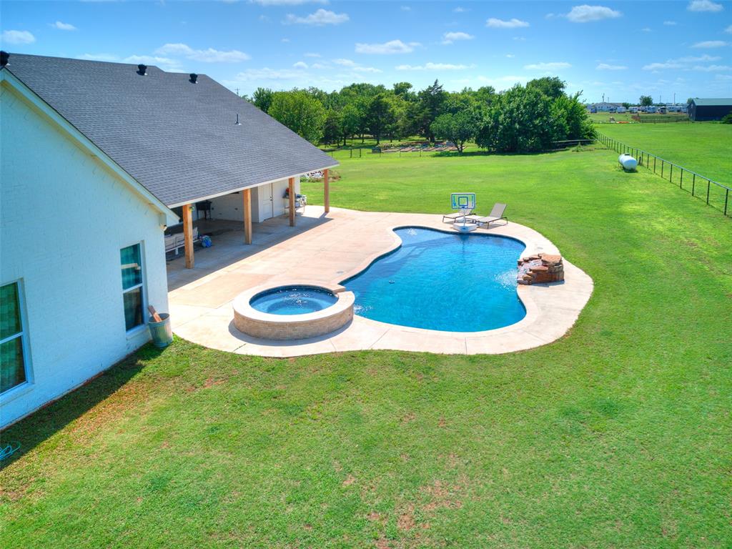 Piedmont, Oklahoma, 73078, United States, 4 Bedrooms Bedrooms, ,6 BathroomsBathrooms,Residential,For Sale,1974155