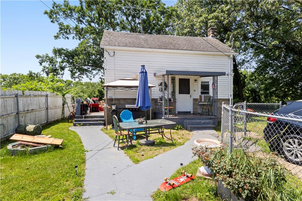 Providence, Rhode Island, 02909, United States, 3 Bedrooms Bedrooms, ,1 BathroomBathrooms,Residential,For Sale,1975047