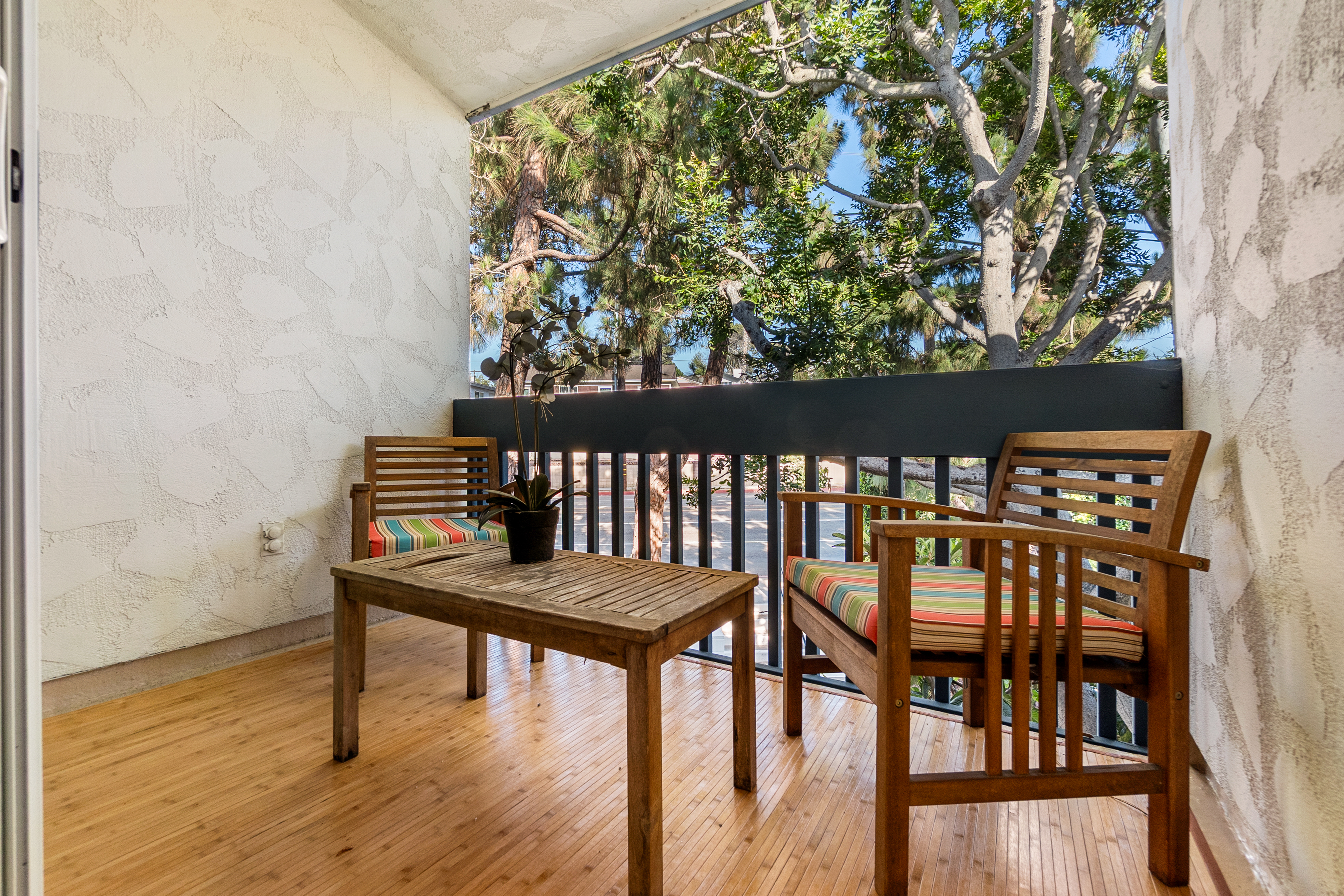  906 Camino Real, Redondo Beach, CA 90277 - 物件實景