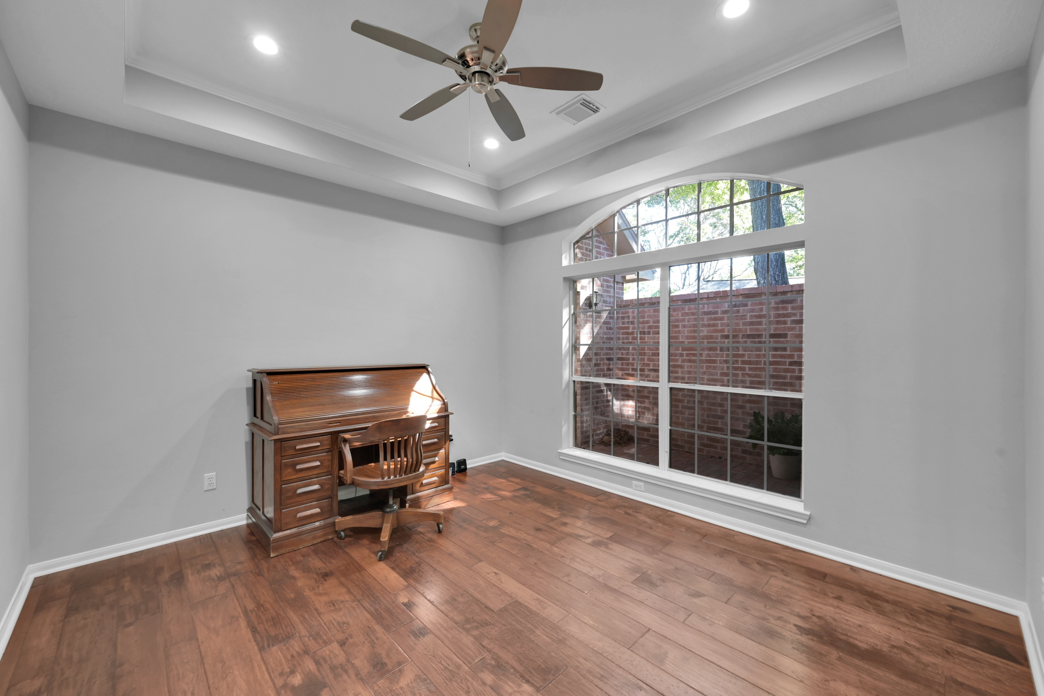 The Woodlands, Texas, 77381, United States, 3 Bedrooms Bedrooms, ,3 BathroomsBathrooms,Residential,For Sale,1987083