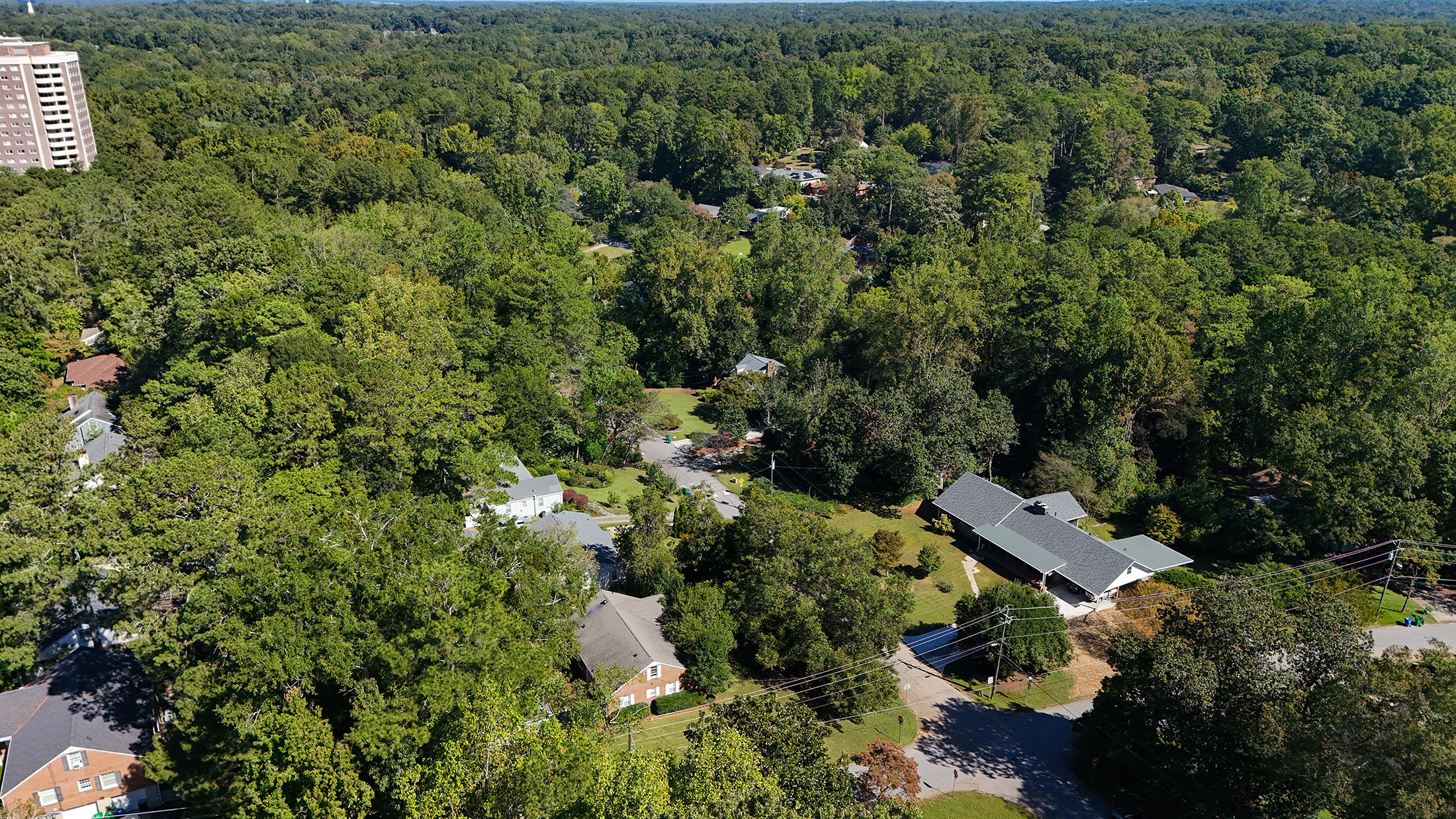  Beautifully Updated Brick Duplex Offers Rare Opportunity in the Heart of Decatur - 物件實景