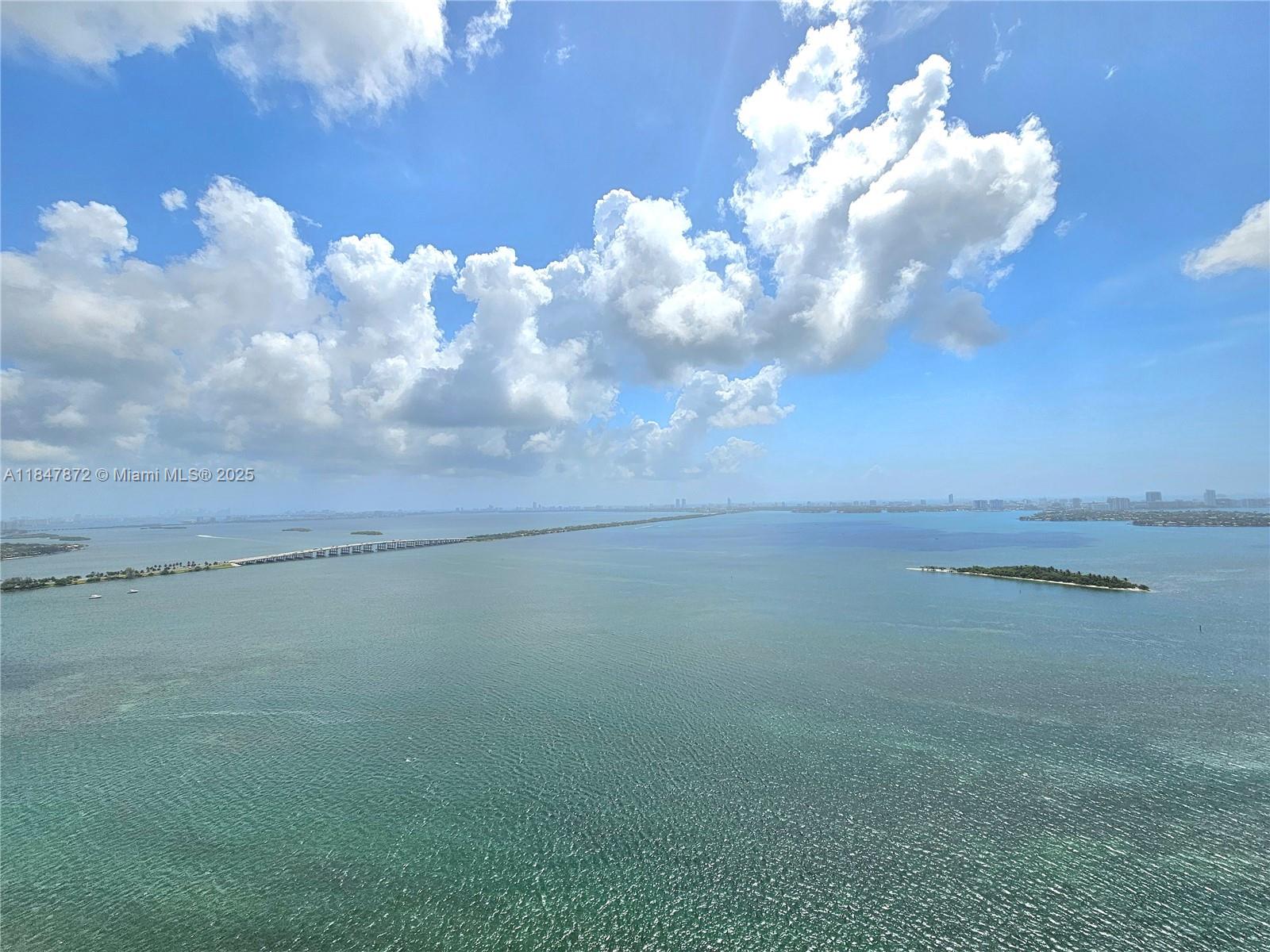 Miami, Florida, 33137, United States, 2 Bedrooms Bedrooms, ,3 BathroomsBathrooms,Residential,For Sale,1903602