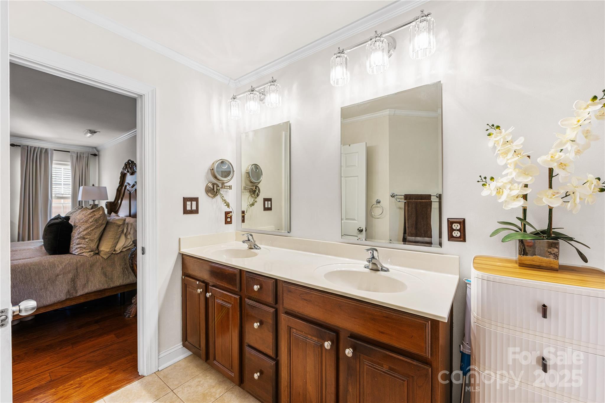 Huntersville, North Carolina, 28078, United States, 4 Bedrooms Bedrooms, ,3 BathroomsBathrooms,Residential,For Sale,1969011