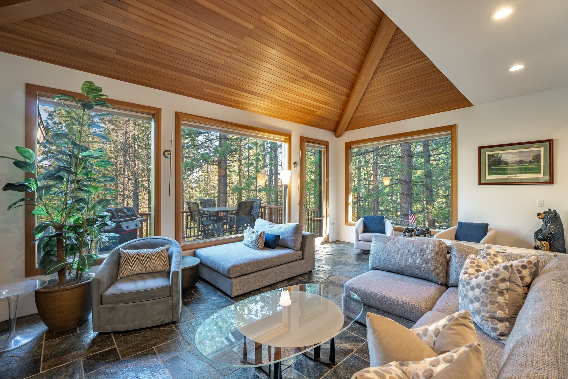  Your Lake Tahoe Escape Awaits — Steps from the Greens - 物件實景