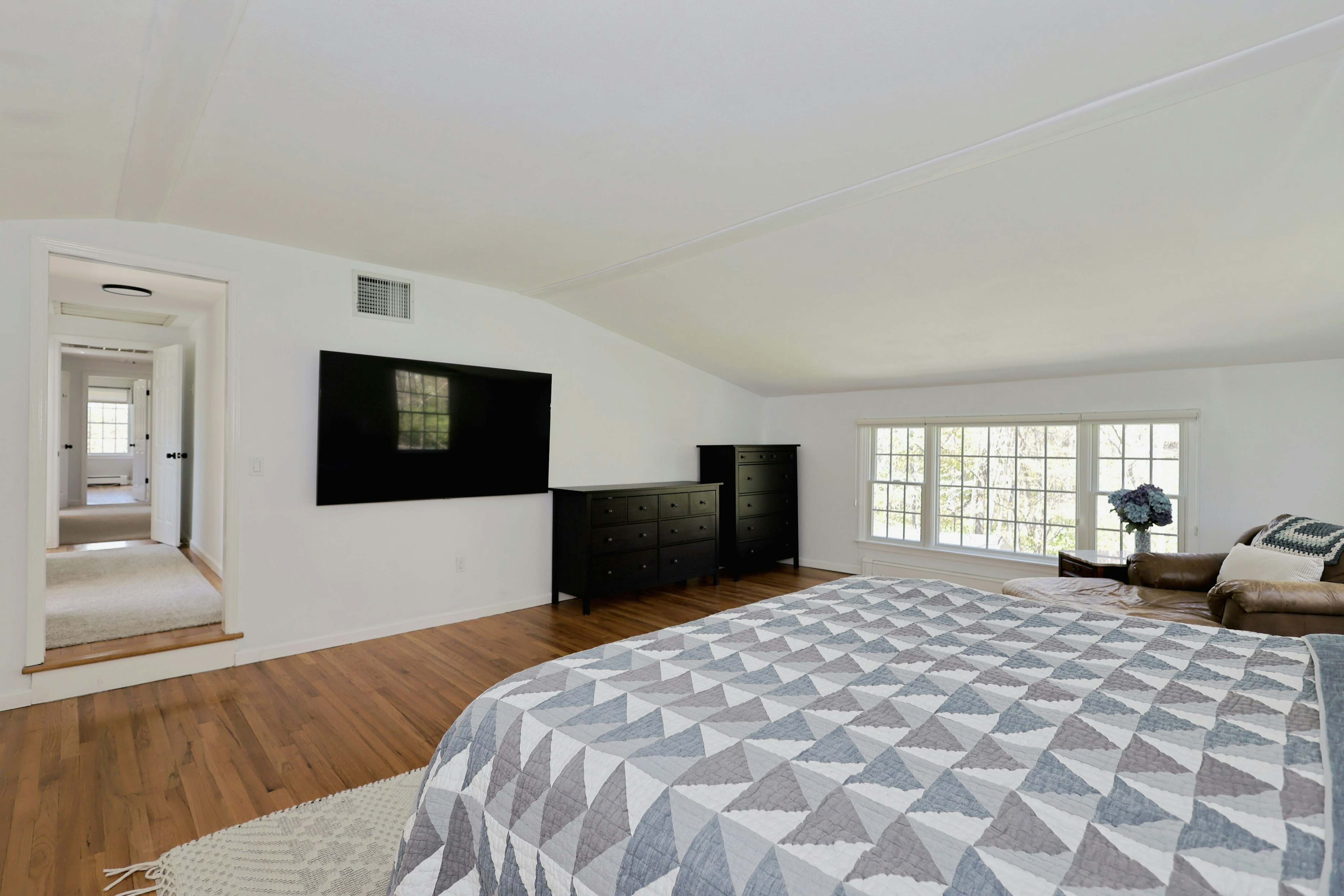  Exceptional Colonial In Westmoreland Neighborhood - 物件實景